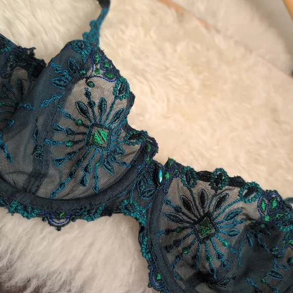 CHANTELLE * Vendôme* DEMI BRA  -STYLE 1905- EMERALD GREEN AND EMBROIDERED LACE - Picture 3 of 8